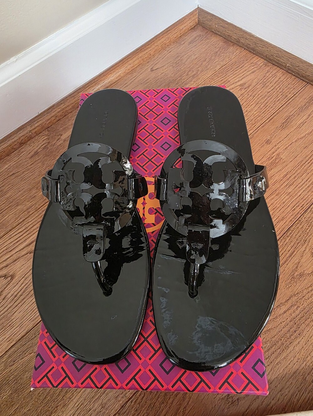 Tory Burch Miller Black Patent Leather Sandal Size 10.5 - Picture 6 of 13